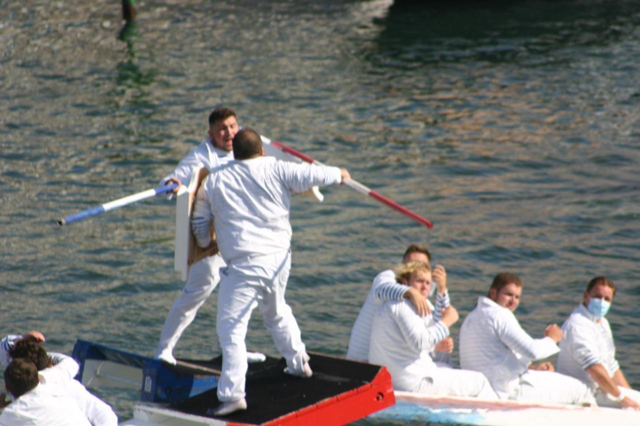 Le Vent Dans Les Voiles - Appartement Classe 4 Etoiles Mèze Εξωτερικό φωτογραφία